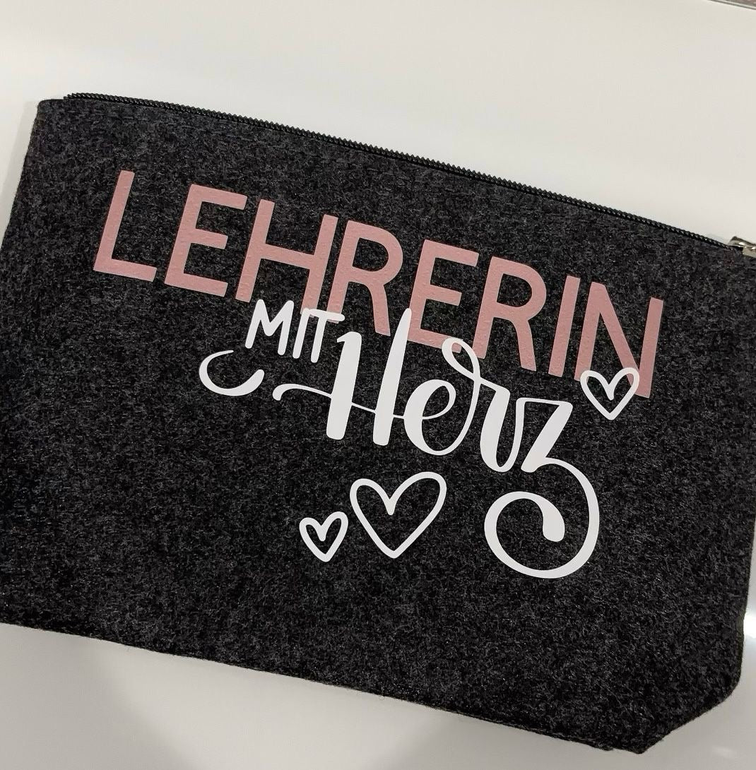 Filz-Tasche "Leherin mit Herz"